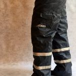 Thumbnail of http://Pantalón%20multipropósito%20reflectante